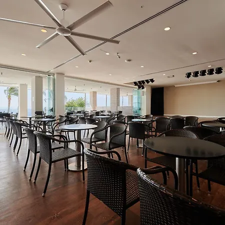 Hotel Alua