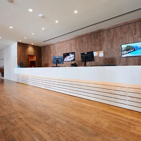 Hotel Alua